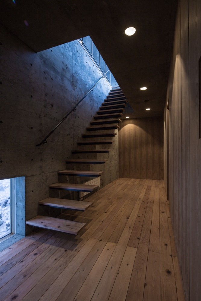 L House / Florian Busch Architects