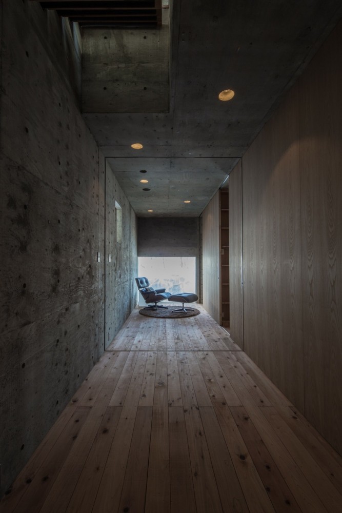 L House / Florian Busch Architects