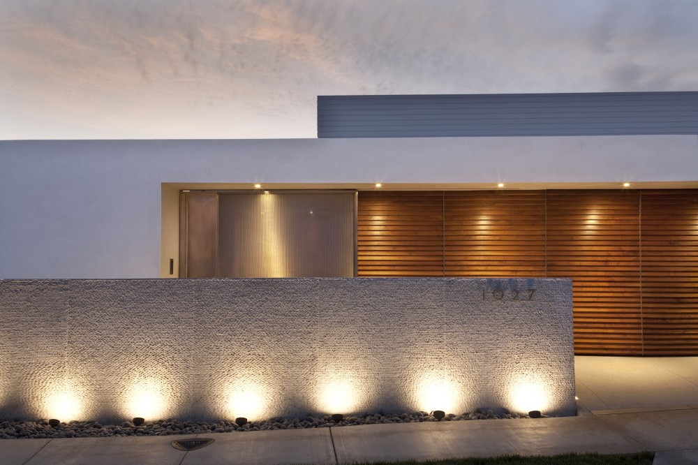 CORMAC Residence / Laidlaw Schultz Architects