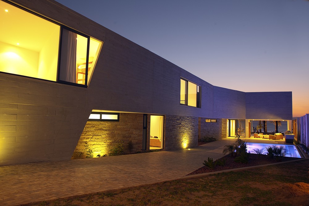 Paracas House / RRMR Arquitectos