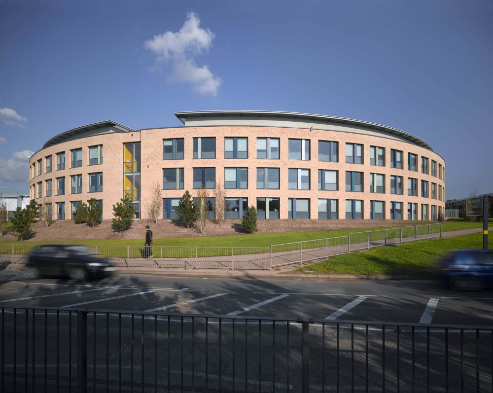 Joseph Chamberlain Sixth Form College / Nicholas Hare Architects