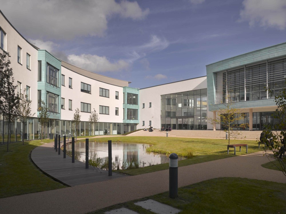 Joseph Chamberlain Sixth Form College / Nicholas Hare Architects