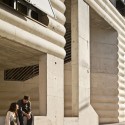 Edificio 111 / Flores Prats © Adrià Goula