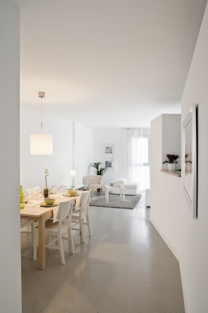 111 Building / Flores Prats