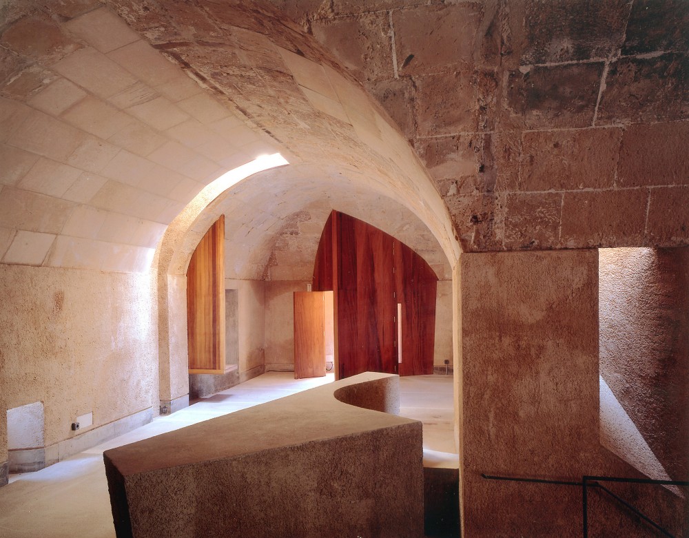 Flashback: Mills Museum / Flores Prats