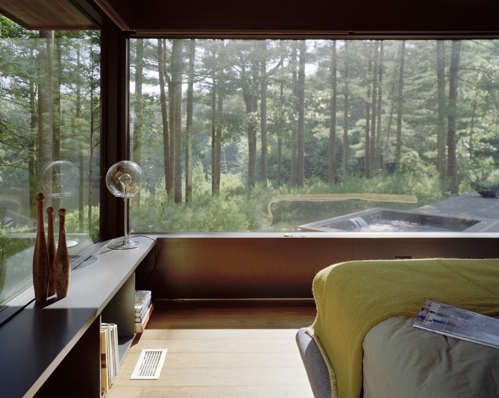 Kettle Hole House / Robert Young