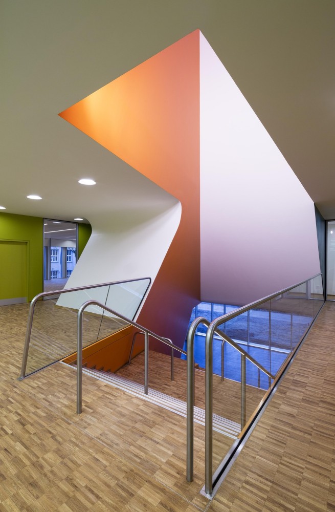 Sprach und Bewegungszentrum / eins:eins architekten