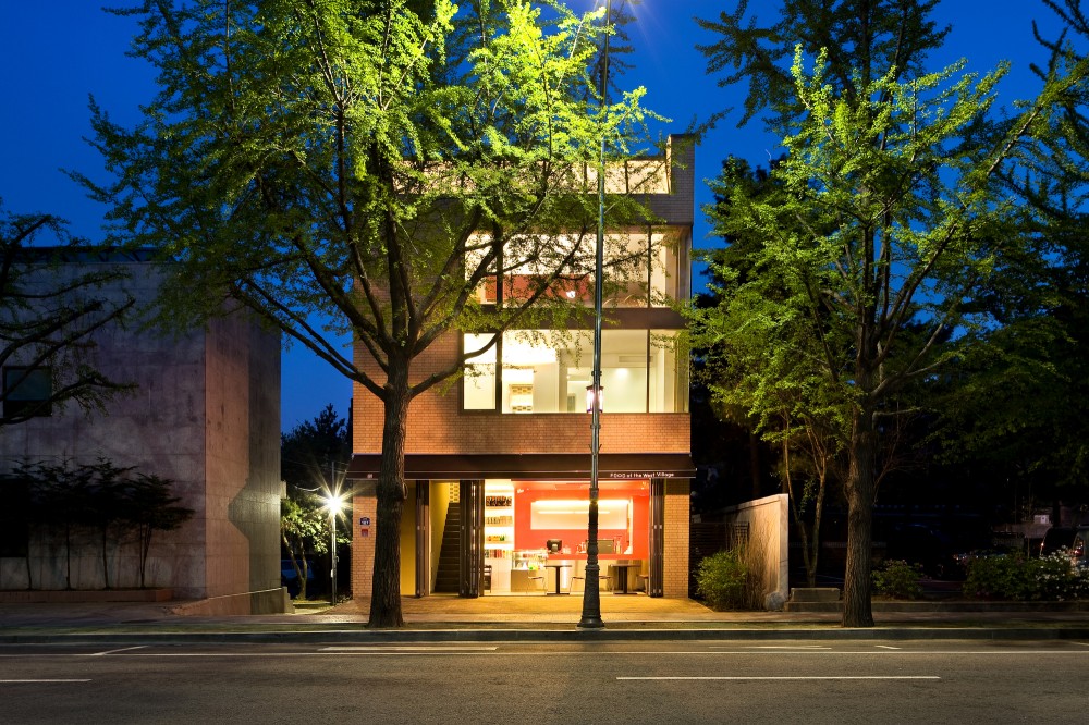 The West Village / Doojin Hwang Architects