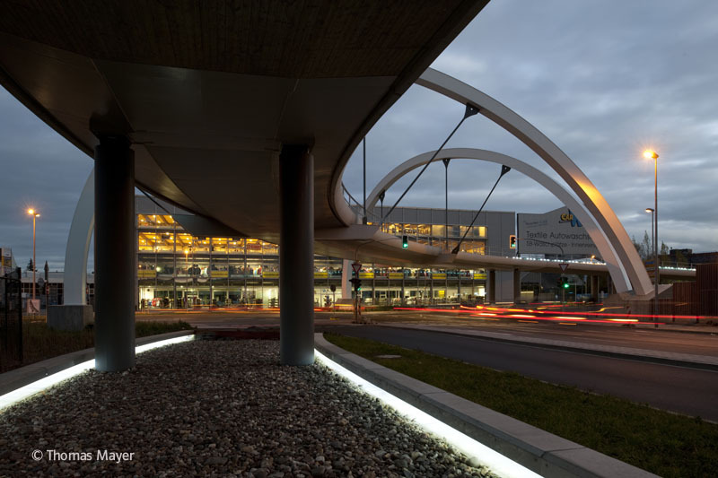 Ueberflieger Bridge / Agirbas & Wienstroer