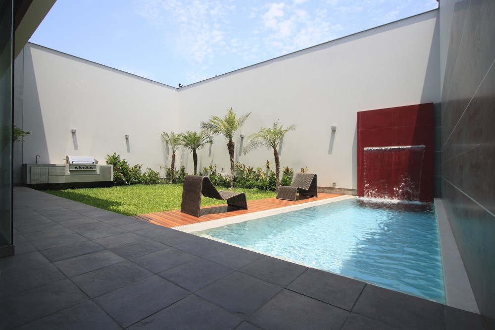 Street House / Seinfeld Arquitectos