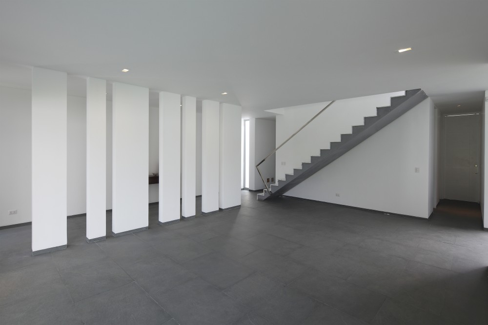 Golf House / Seinfeld Arquitectos