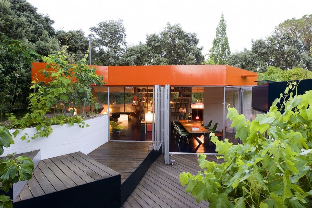 Silicon House / Selgas Cano