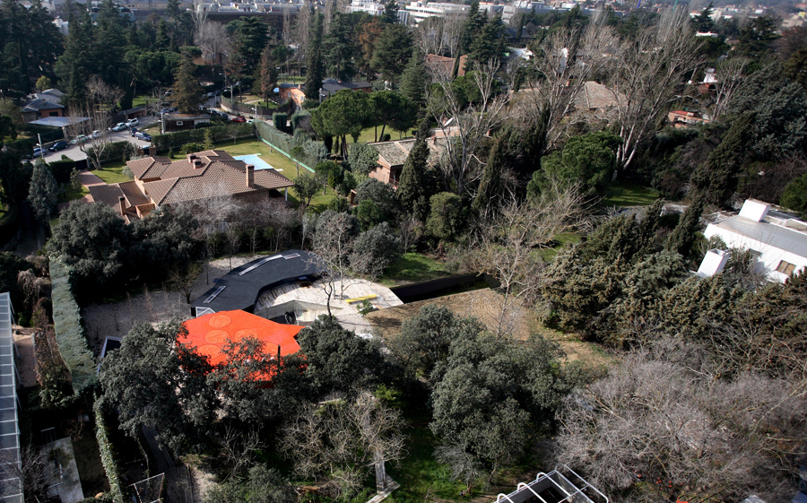 Silicon House / Selgas Cano