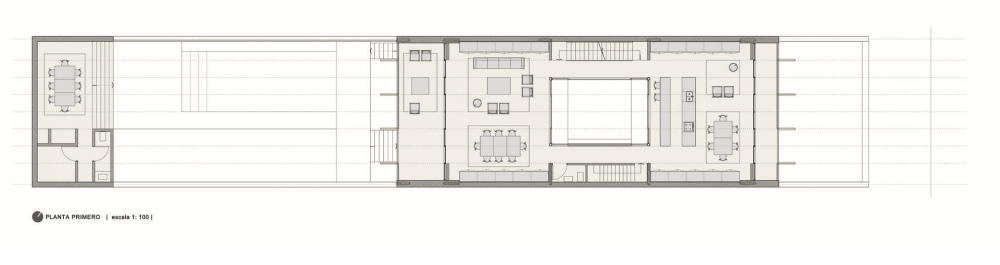 Echeverrría House / Nicolás Pinto da Mota