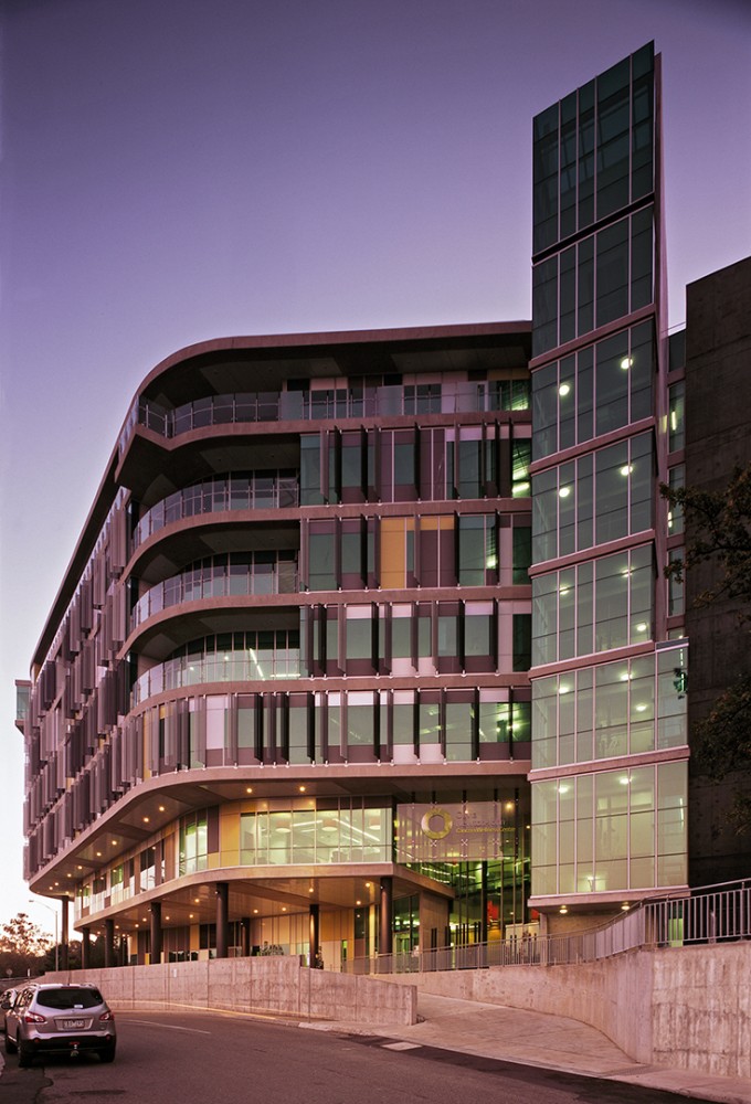 Olivia Newton-John Cancer and Wellness Centre / Jackson Architecture + McConnell Smith Johnson