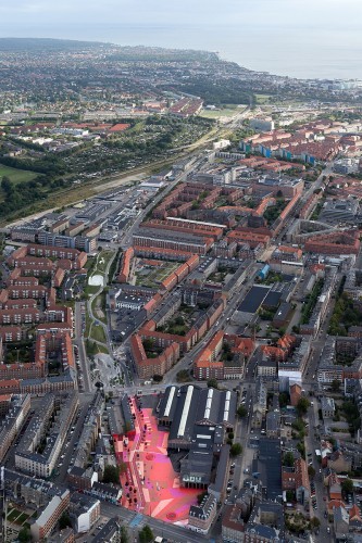 Superkilen / Topotek 1 + BIG + Superflex. Image © Iwan Baan.