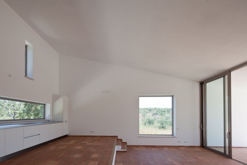 House in Odemira / Vitor Vilhena Architects