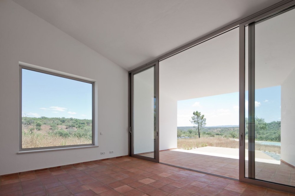 House in Odemira / Vitor Vilhena Architects