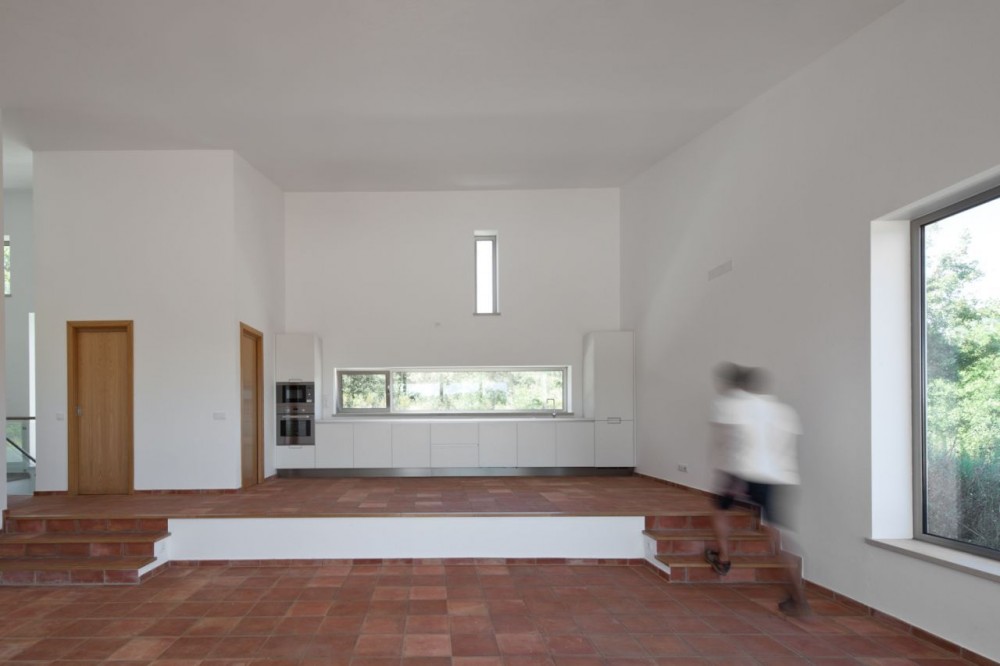 House in Odemira / Vitor Vilhena Architects
