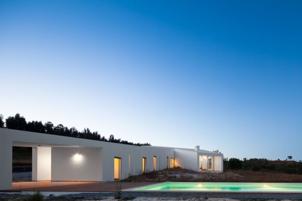 House in Odemira / Vitor Vilhena Architects