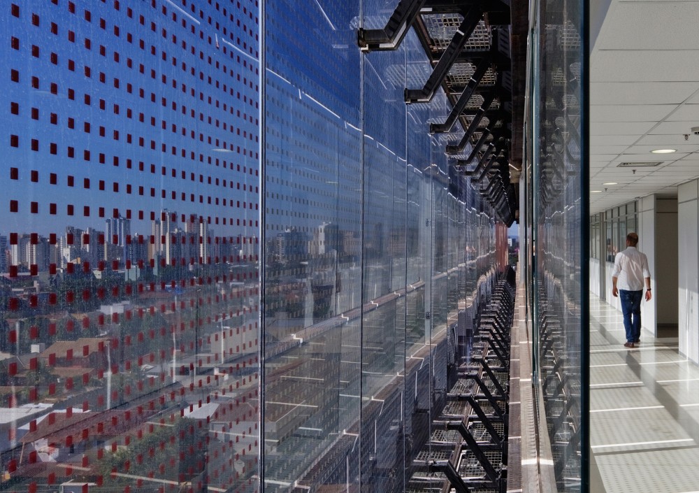 Regional Labor Court / Corsi Hirano Arquitetos + Reinaldo Nishimura