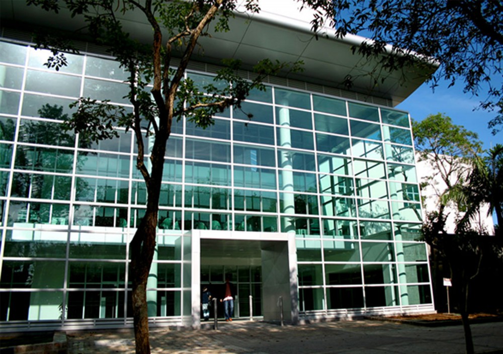 PUC-RS Library / Santini & Rocha Arquitetos