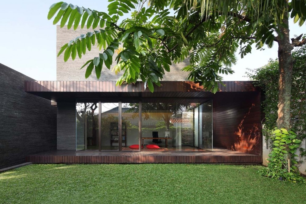 Diminished House / Wahana Cipta Selaras