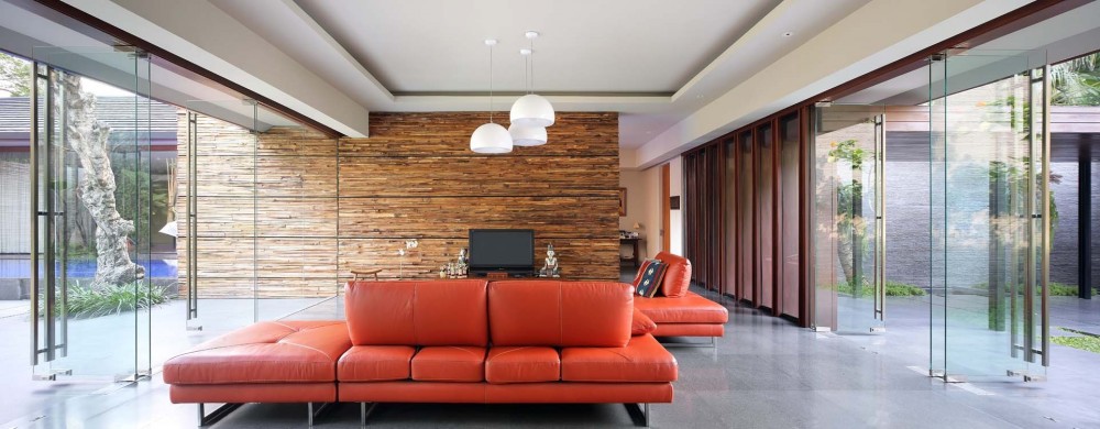 Diminished House / Wahana Cipta Selaras