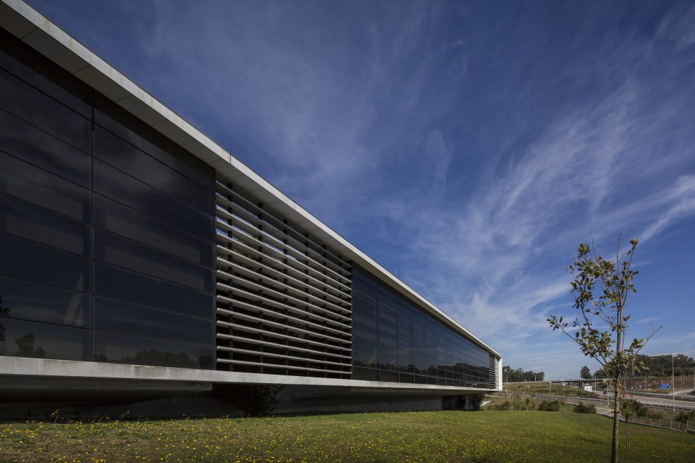 Agros Headquarters / Rocha Leite Arquitectos Associados