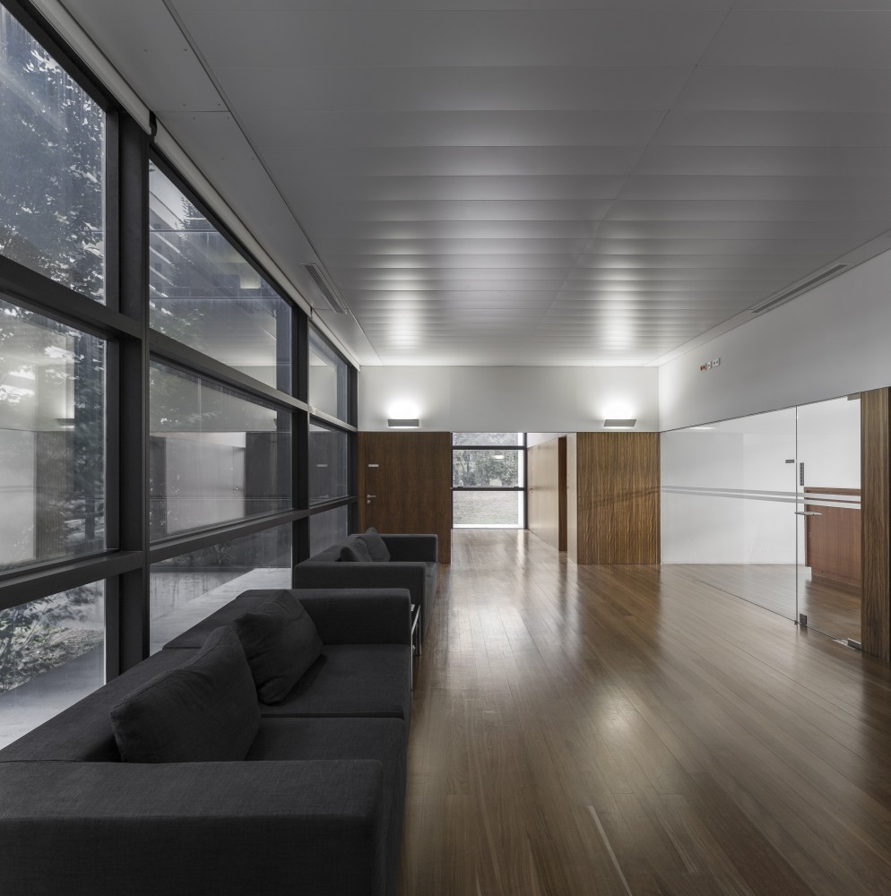 Agros Headquarters / Rocha Leite Arquitectos Associados