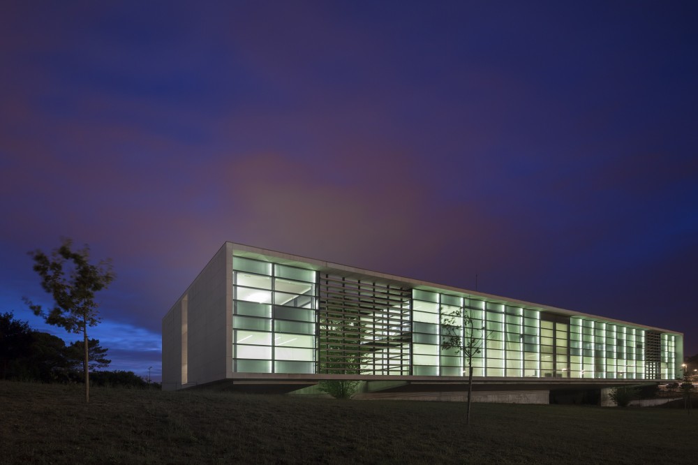 Agros Headquarters / Rocha Leite Arquitectos Associados
