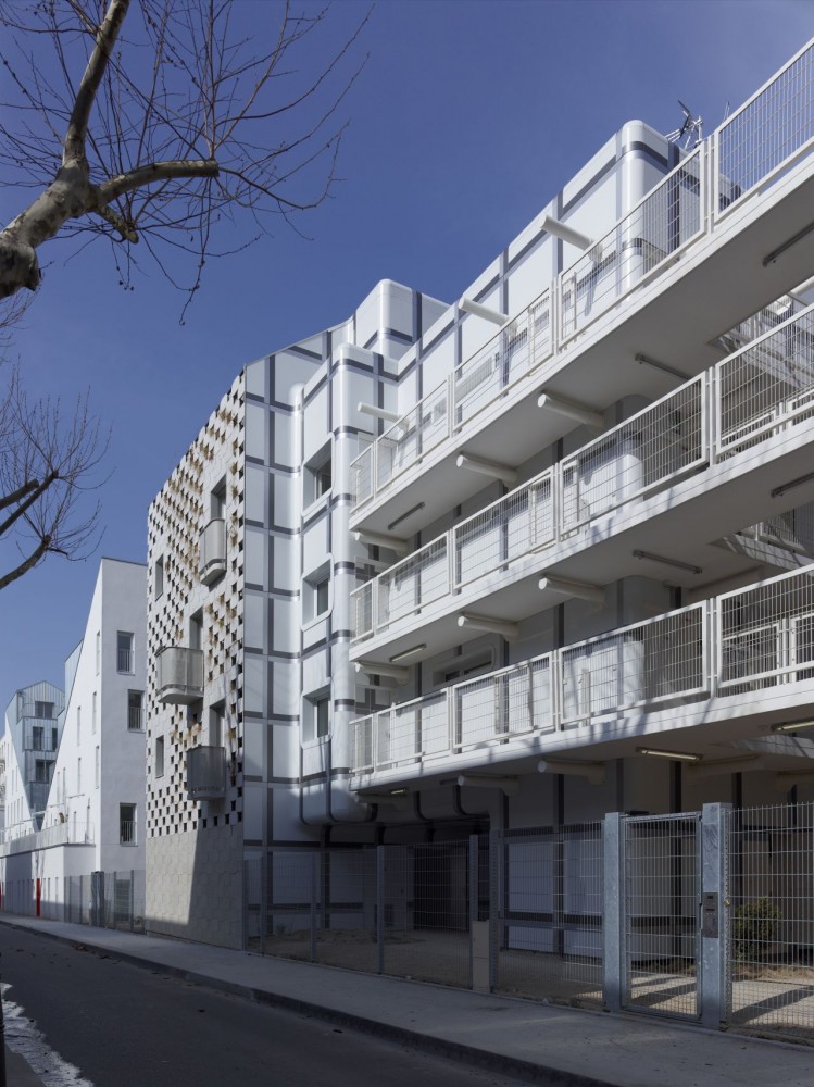 23 Local Authority Housing / Avignon-Clouet Architectes