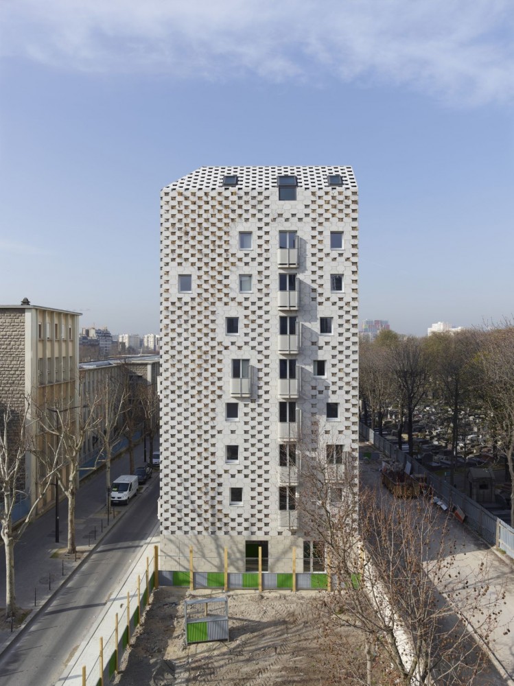23 Local Authority Housing / Avignon-Clouet Architectes