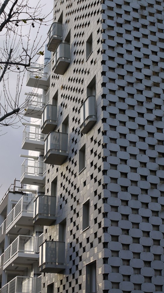 23 Local Authority Housing / Avignon-Clouet Architectes