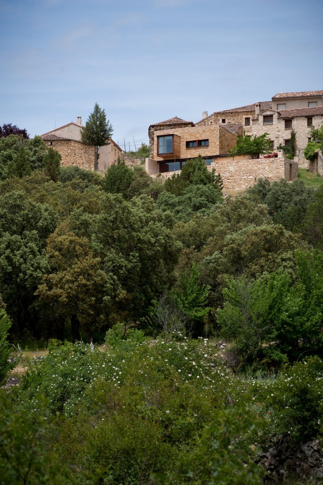 La Revilla House / Estudio Mariano Martin
