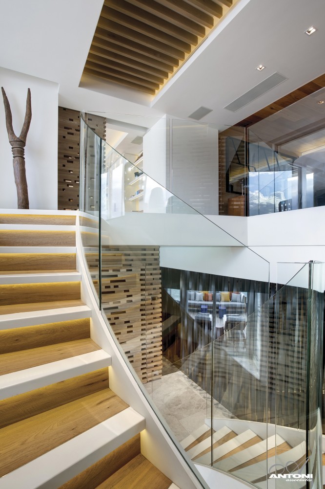 Clifton View 7 / Antoni Associates