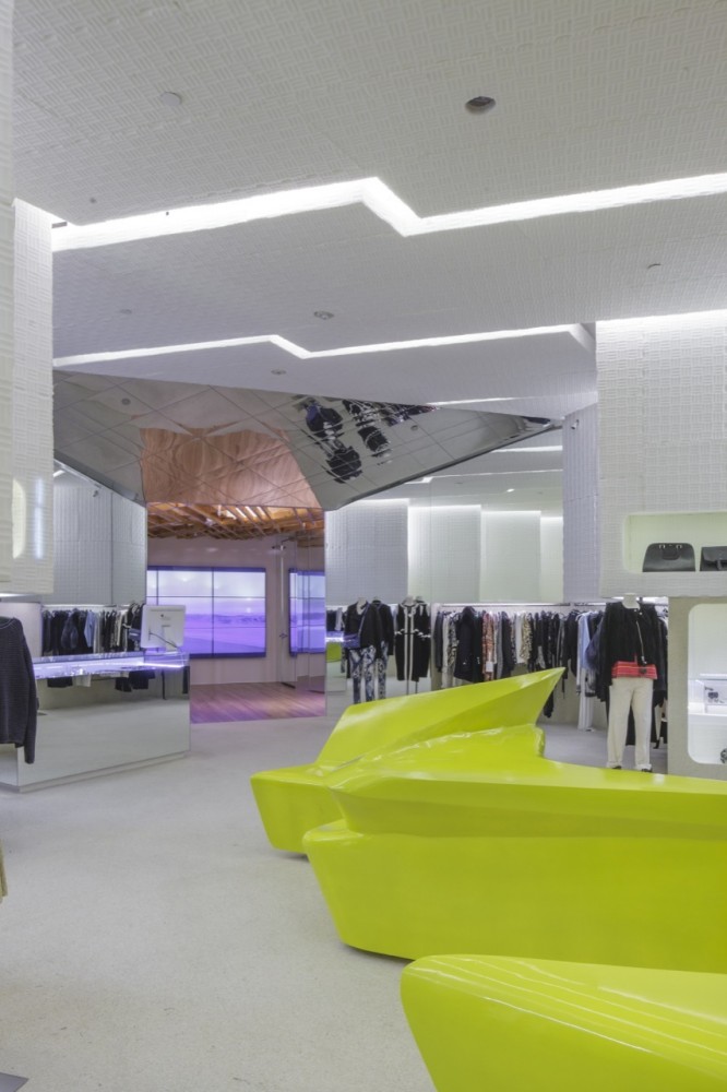 Alchemist Concept Store / Rene Gonzalez Architect