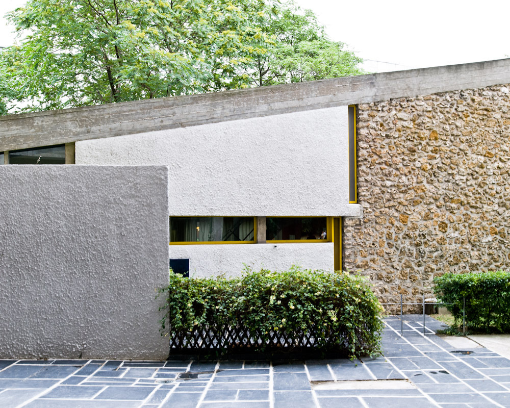AD Classics: Maison du Bresil / Le Corbusier