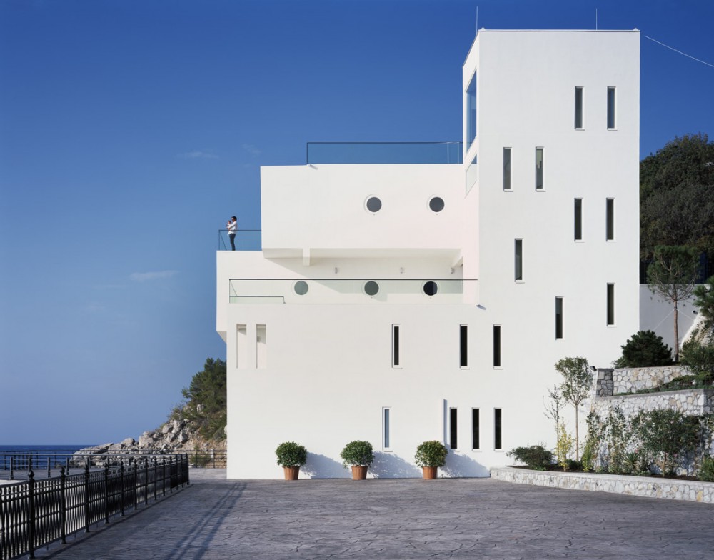 Yacht House / Robin Monotti Architects