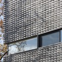 The Curving House / JOHO Architecture The Curving House / JOHO Architecture © Sun Namgoong