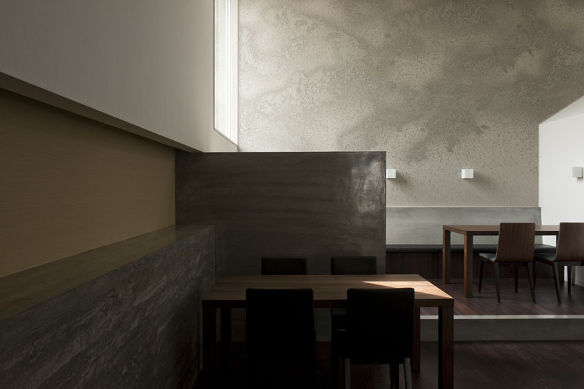 Cafe Cross / FORM | Kouichi Kimura Architects