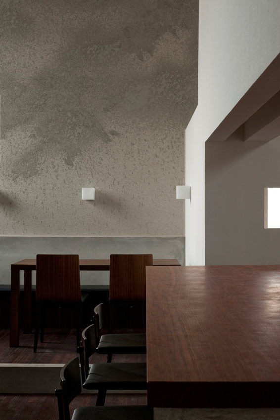 Cafe Cross / FORM | Kouichi Kimura Architects
