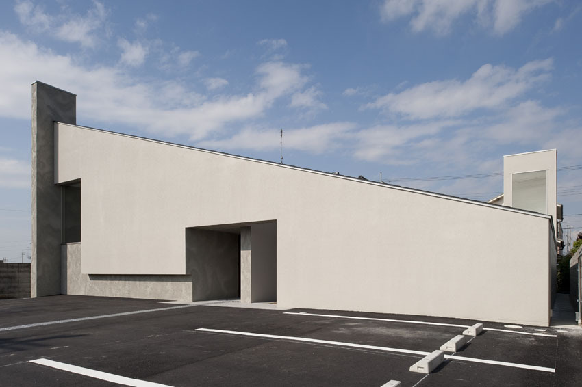Cafe Cross / FORM | Kouichi Kimura Architects
