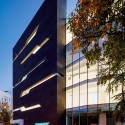 Monolit Office Building / Igloo Architecture Courtesy of Igloomedia / Cosmin Dragomir