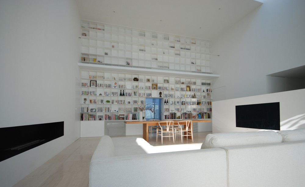 Library House / Shinichi Ogawa & Associates