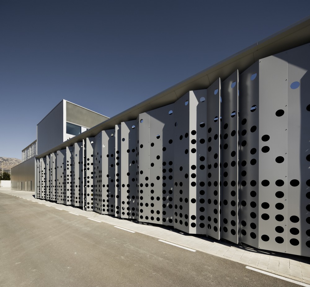 Water Treatment Station of Benidorm / Otxotorena Arquitectos