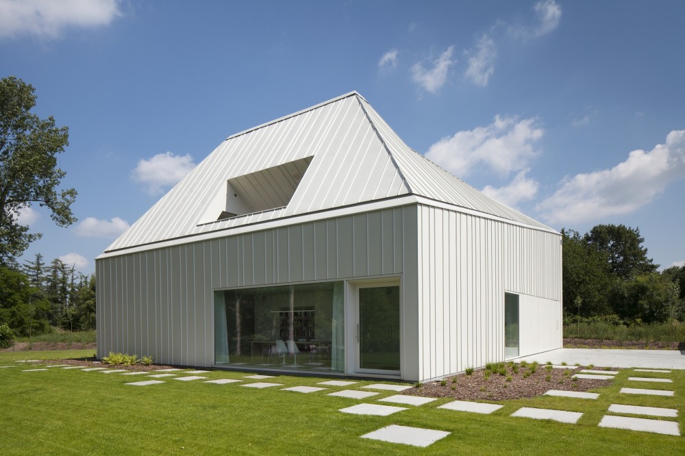House VMVK / dmvA