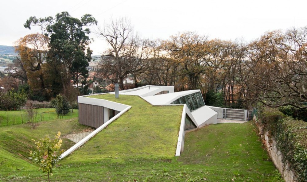 Lara Rios House & Atelier / F451 Arquitectura