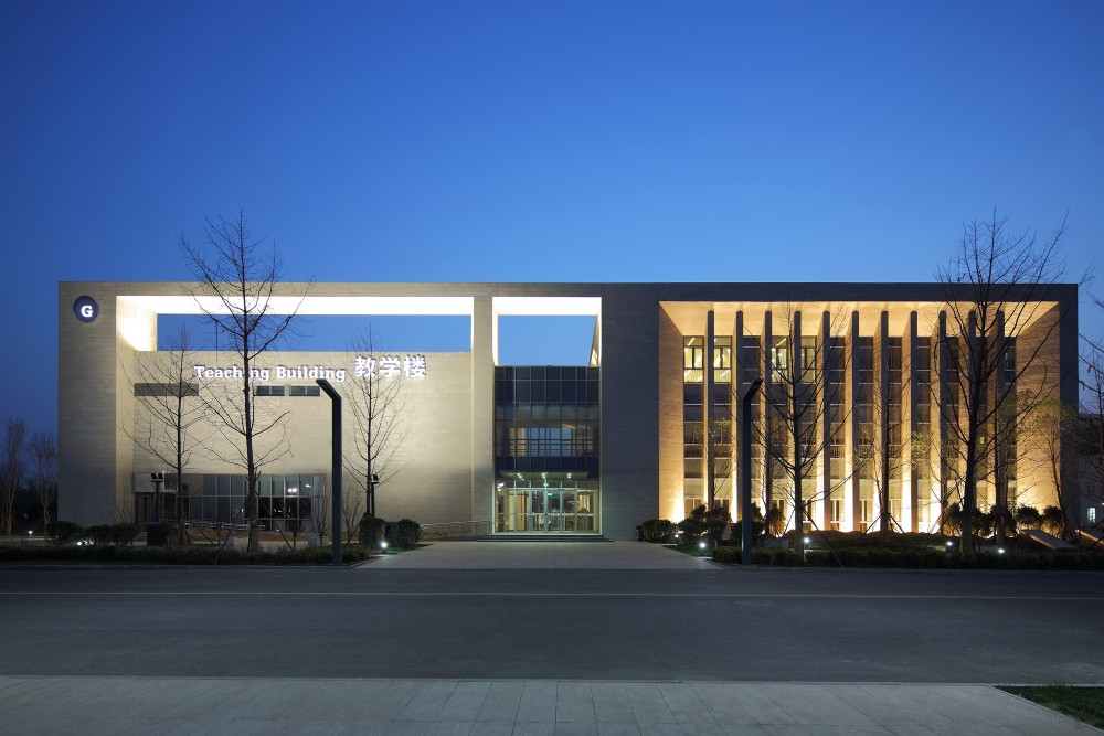 Wanda Academy / HYHW Architecture Consulting