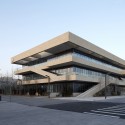 Wanda Academy / HYHW Architecture Consulting © Shu He Photography